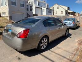 2005 Nissan Maxima